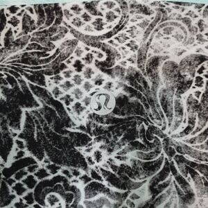 Lululemon Cropped Leggings